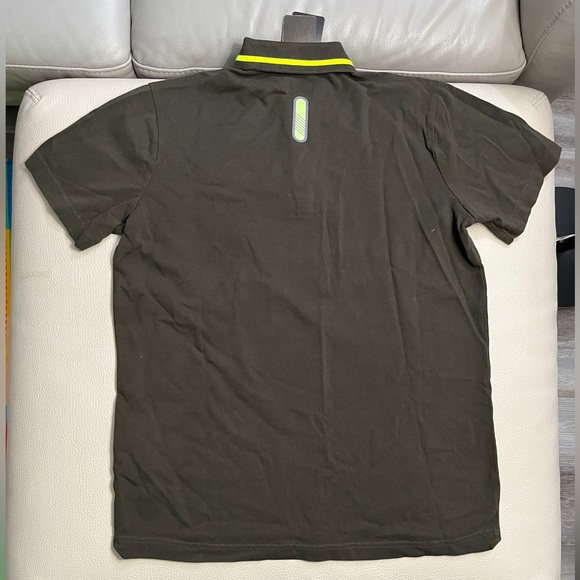 NWT - Emporio Armani Men’s EA7 Logo Polo Shirt - Size M - Picture 8 of 10